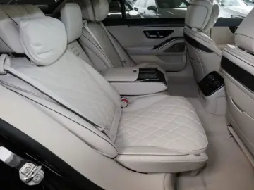 Mercedes-Benz S-Class  450 d 4MATIC AMG  Burmester 4D