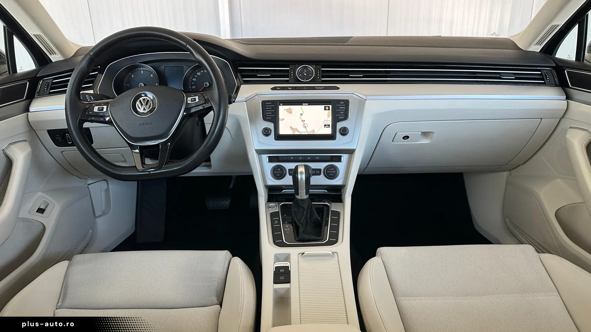Volkswagen Passat 1.6 Diesel 120 CP An 2017