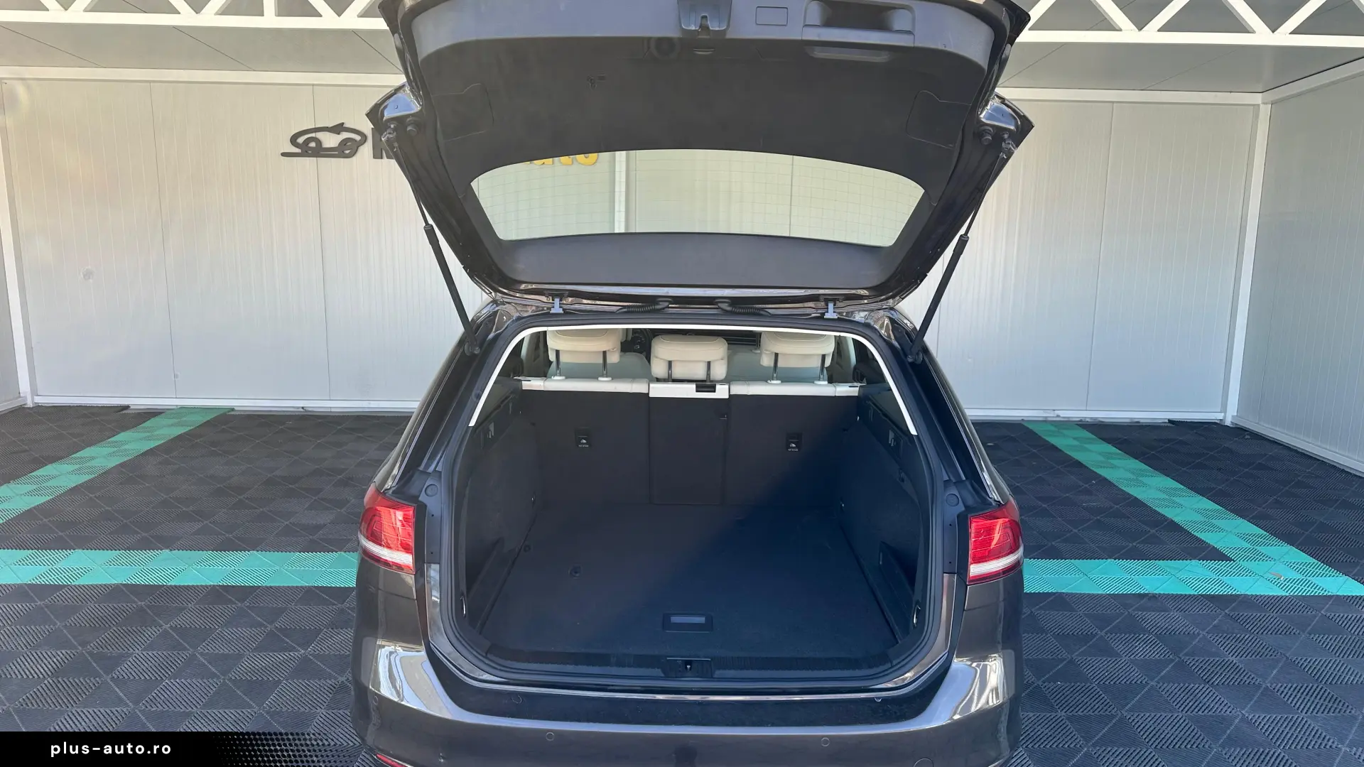 Volkswagen Passat 1.6 Diesel 120 CP An 2017