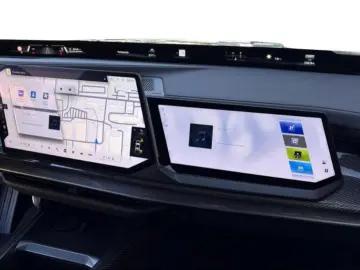 BMW 7 Series 740 xDrive Sedan