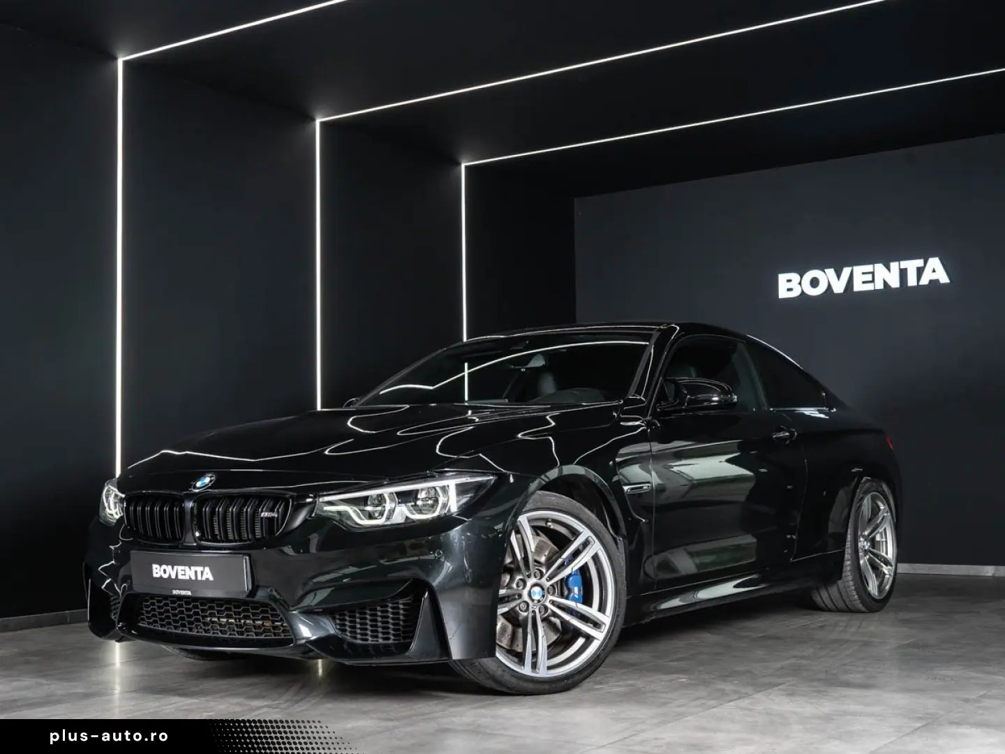 BMW M4 Coupe   M-SITZ NAVI-PROF HUD HIFI