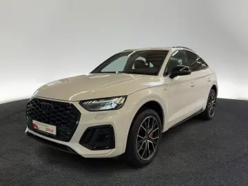 AUDI Q5 Sportback S line 55 TFSI e quattro Faruri Matrix LED