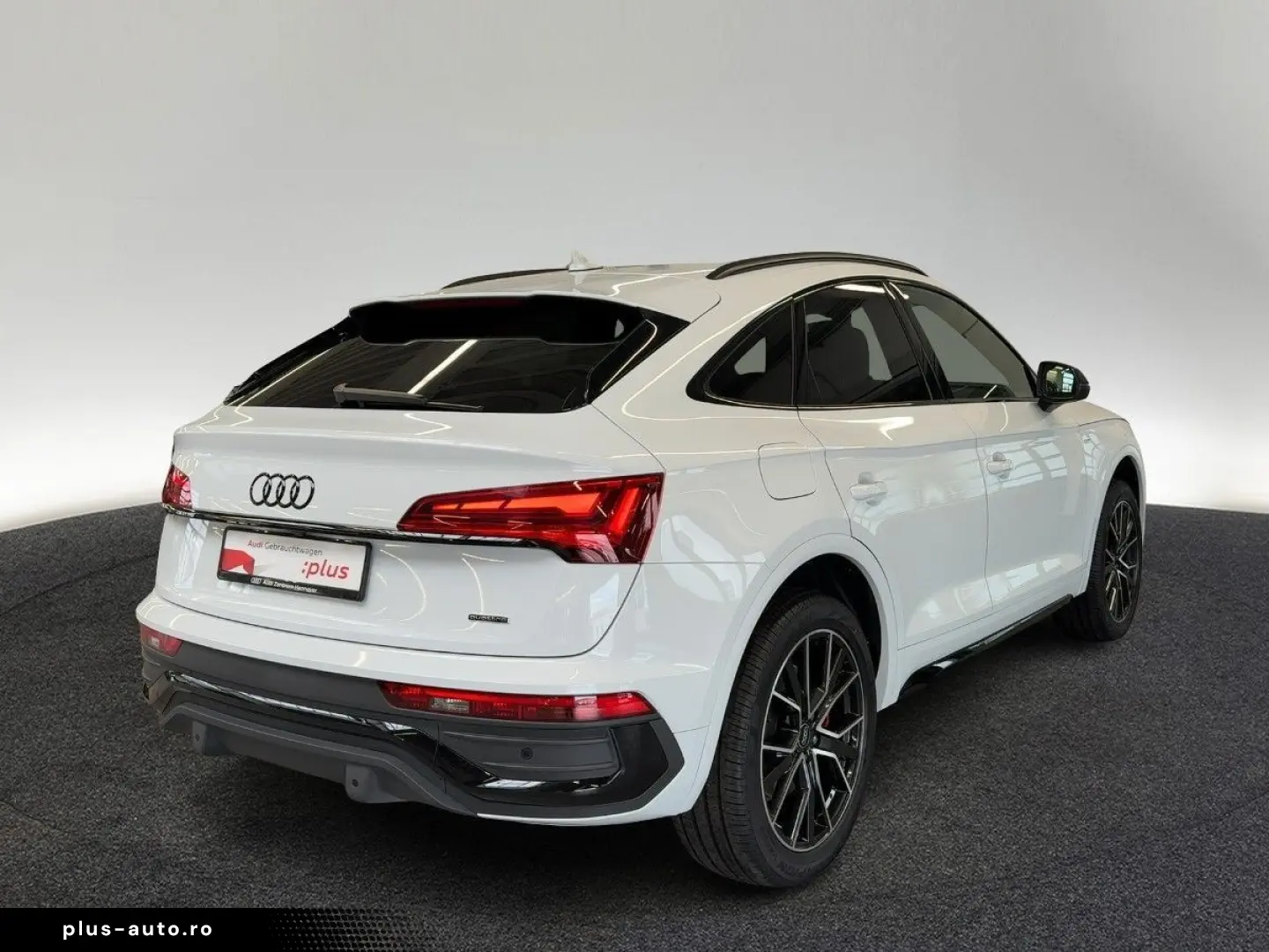 AUDI Q5 Sportback S line 55 TFSI e quattro Faruri Matrix LED