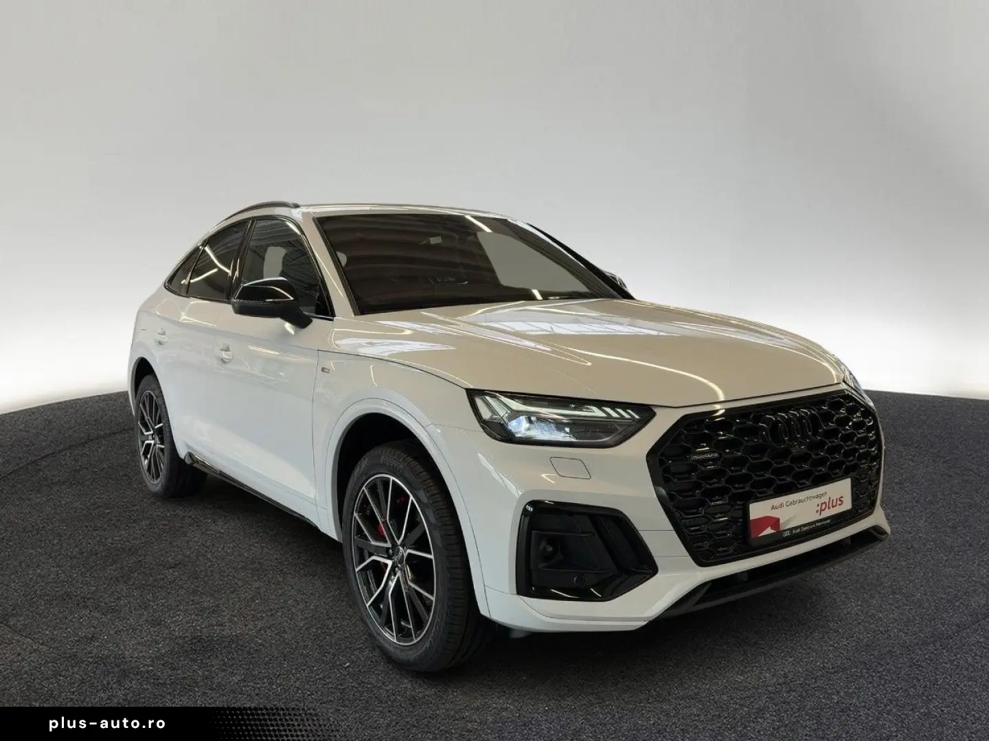 AUDI Q5 Sportback S line 55 TFSI e quattro Faruri Matrix LED