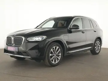 BMW X3 Laser Harman-Kardon ACC HuD AHK PanoDach