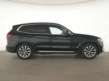BMW X3 Laser Harman-Kardon ACC HuD AHK PanoDach