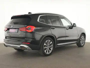 BMW X3 Laser Harman-Kardon ACC HuD AHK PanoDach
