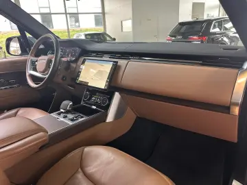 LAND ROVER Range Rover P400 HSE SWB PANO STANDHEIZUNG HUD