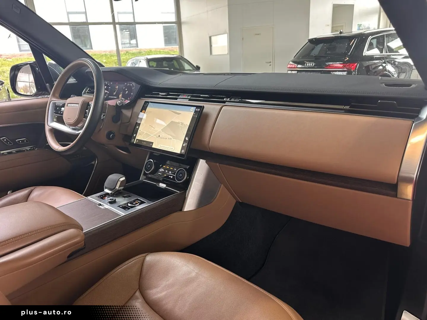 LAND ROVER Range Rover P400 HSE SWB PANO STANDHEIZUNG HUD