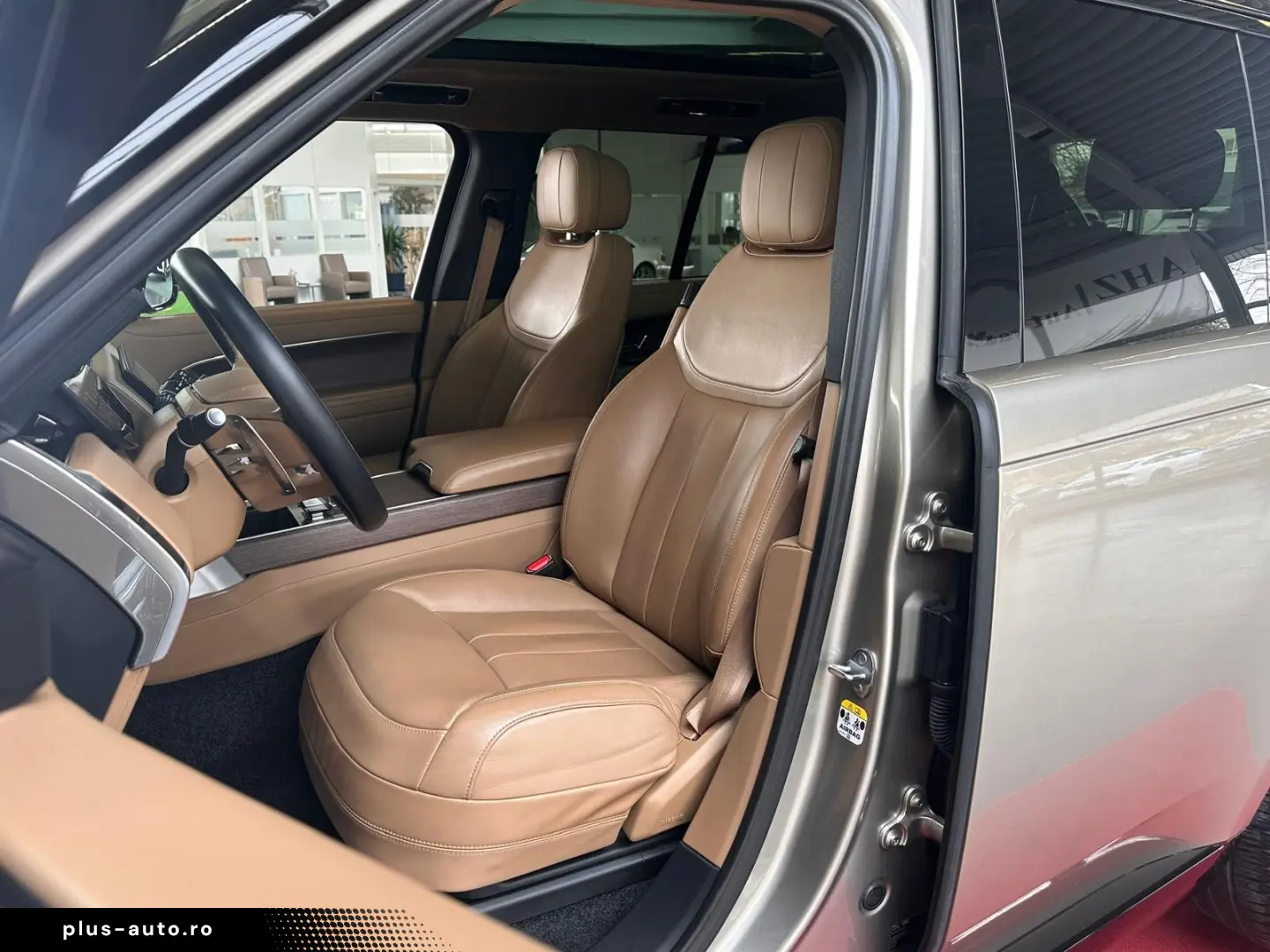 LAND ROVER Range Rover P400 HSE SWB PANO STANDHEIZUNG HUD