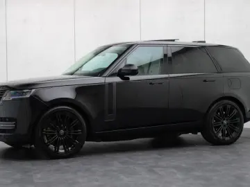 LAND ROVER Range Rover P460e SE  Sitzebel.Meridian Pano AHK