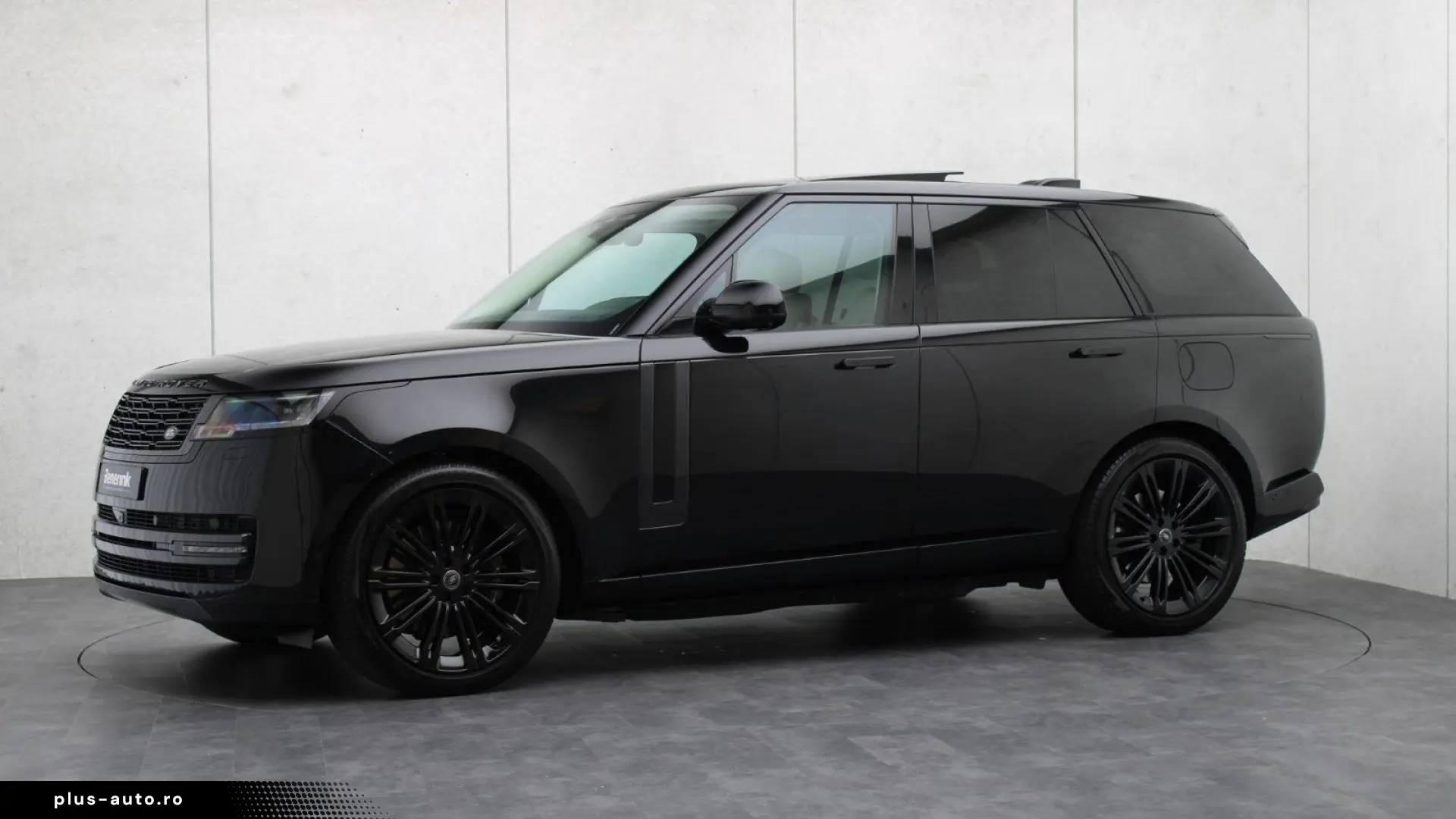 LAND ROVER Range Rover P460e SE  Sitzebel.Meridian Pano AHK