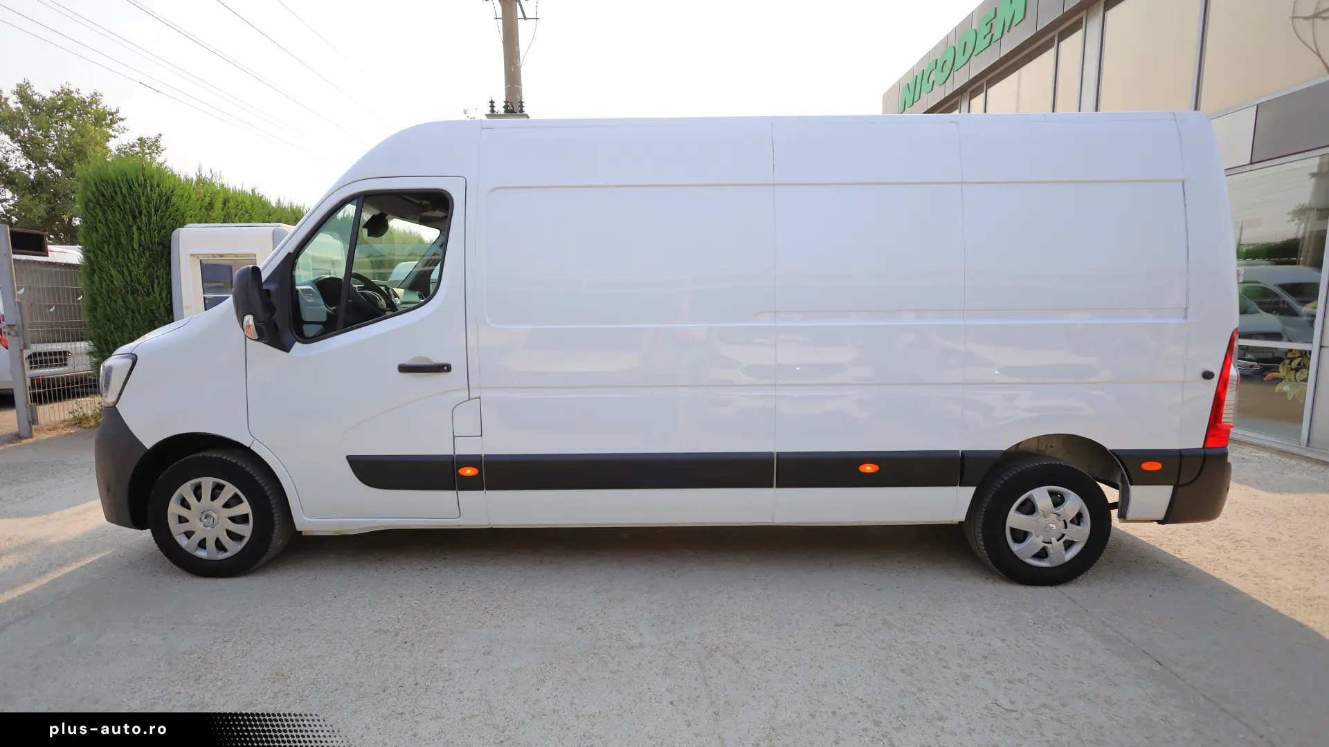 Renault Master L3H2 2.3 DCI 136 HP