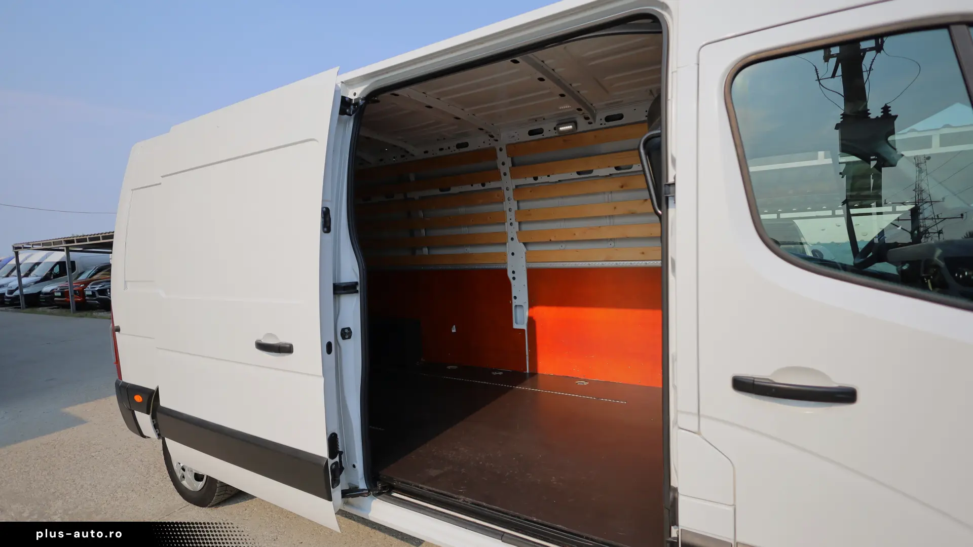 Renault Master L3H2 2.3 DCI 136 HP