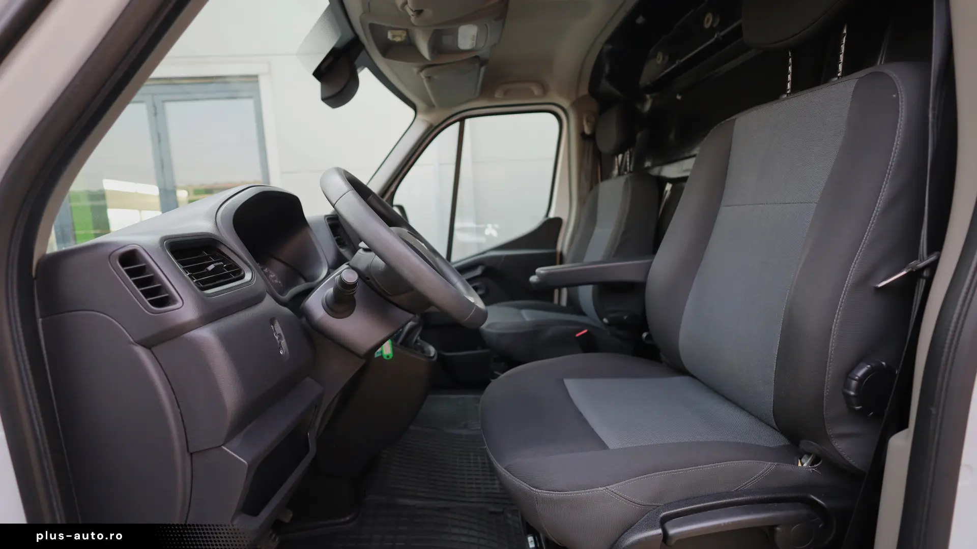Renault Master L3H2 2.3 DCI 136 HP