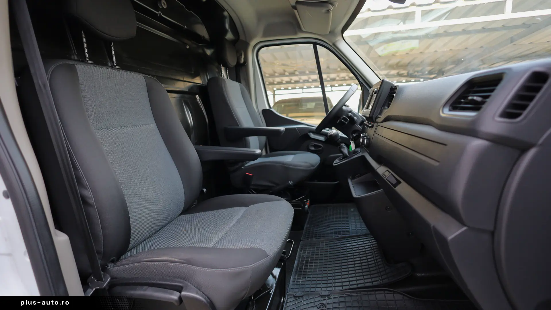 Renault Master L3H2 2.3 DCI 136 HP