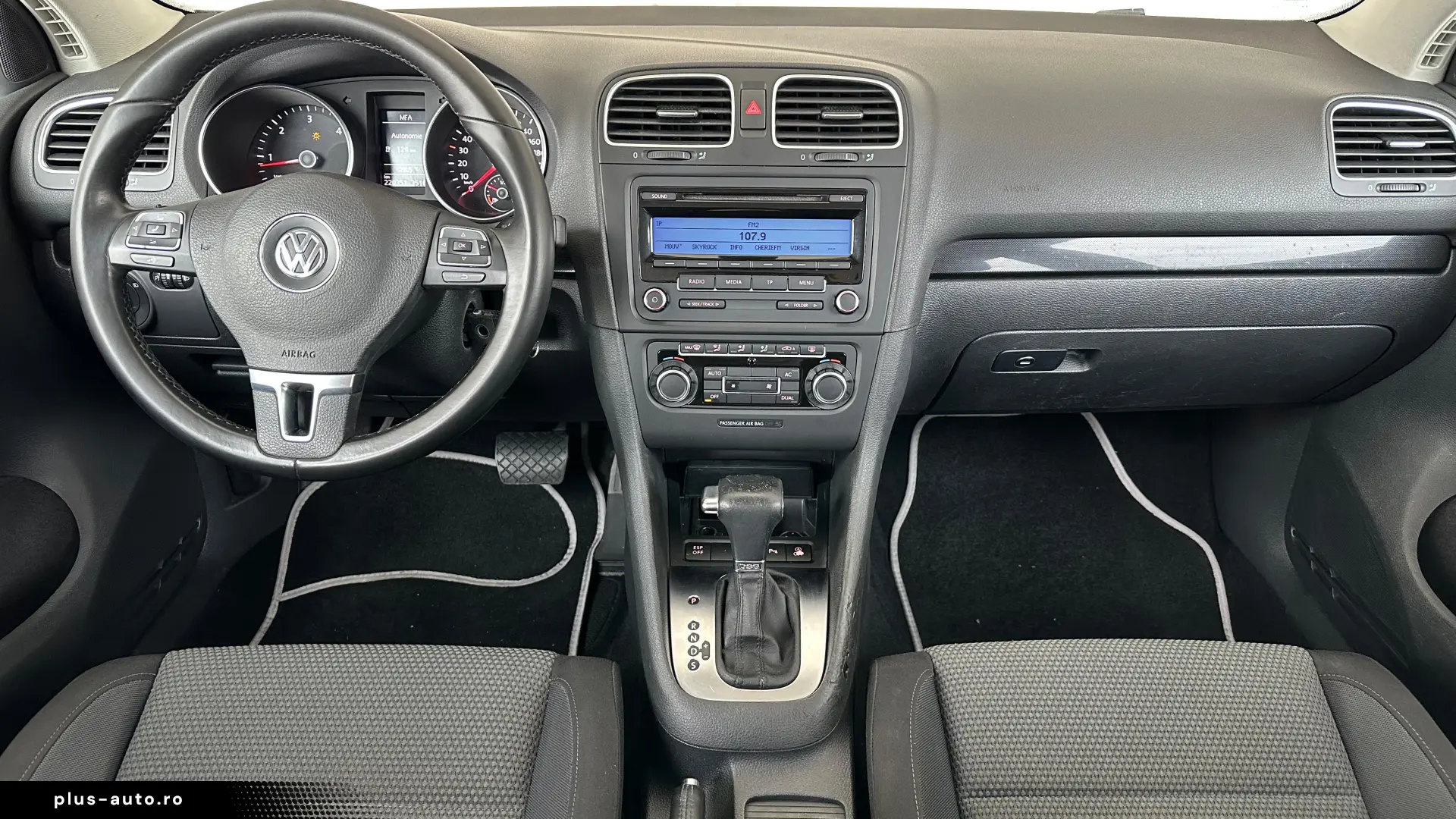 Volkswagen Golf 6 1.6 Diesel 105 CP An 2010