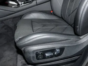 BMW XM M Sport ACC 360 KAM RFK NAVI LED Laser DAB