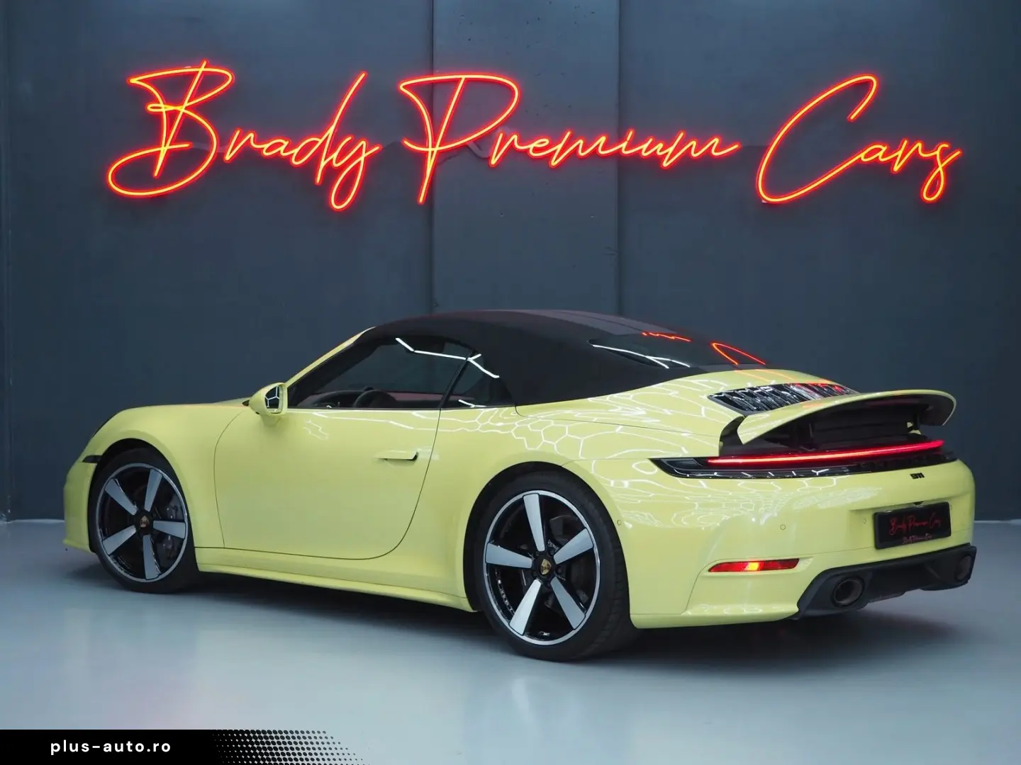 PORSCHE 911 Carrera Cabrio