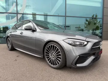 Mercedes-Benz C 200 AMG Line - Panoramic - MY2026