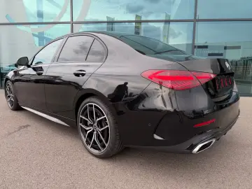 Mercedes-Benz C 300 AMG Line - Panoramic - MY2026