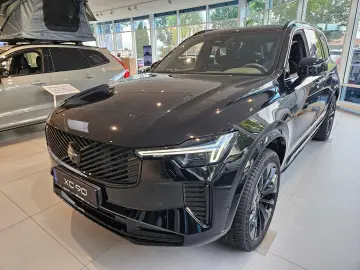 Volvo XC90 B5 AWD Black Edition Plus - 7 Locuri