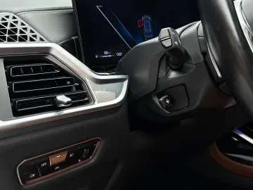 BMW X7 Disponibil imediat!