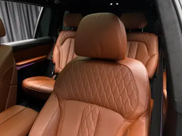 BMW X7 Disponibil imediat!
