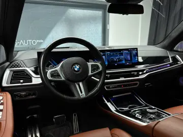 BMW X7 Disponibil imediat!