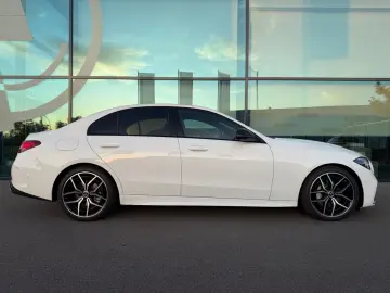 Mercedes-Benz C 200 AMG Line - MY2026