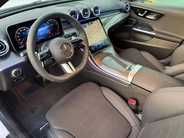 Mercedes-Benz C 200 AMG Line - MY2026