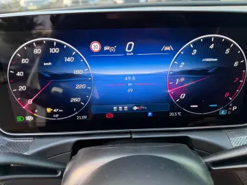 Mercedes-Benz C 200 AMG Line - MY2026