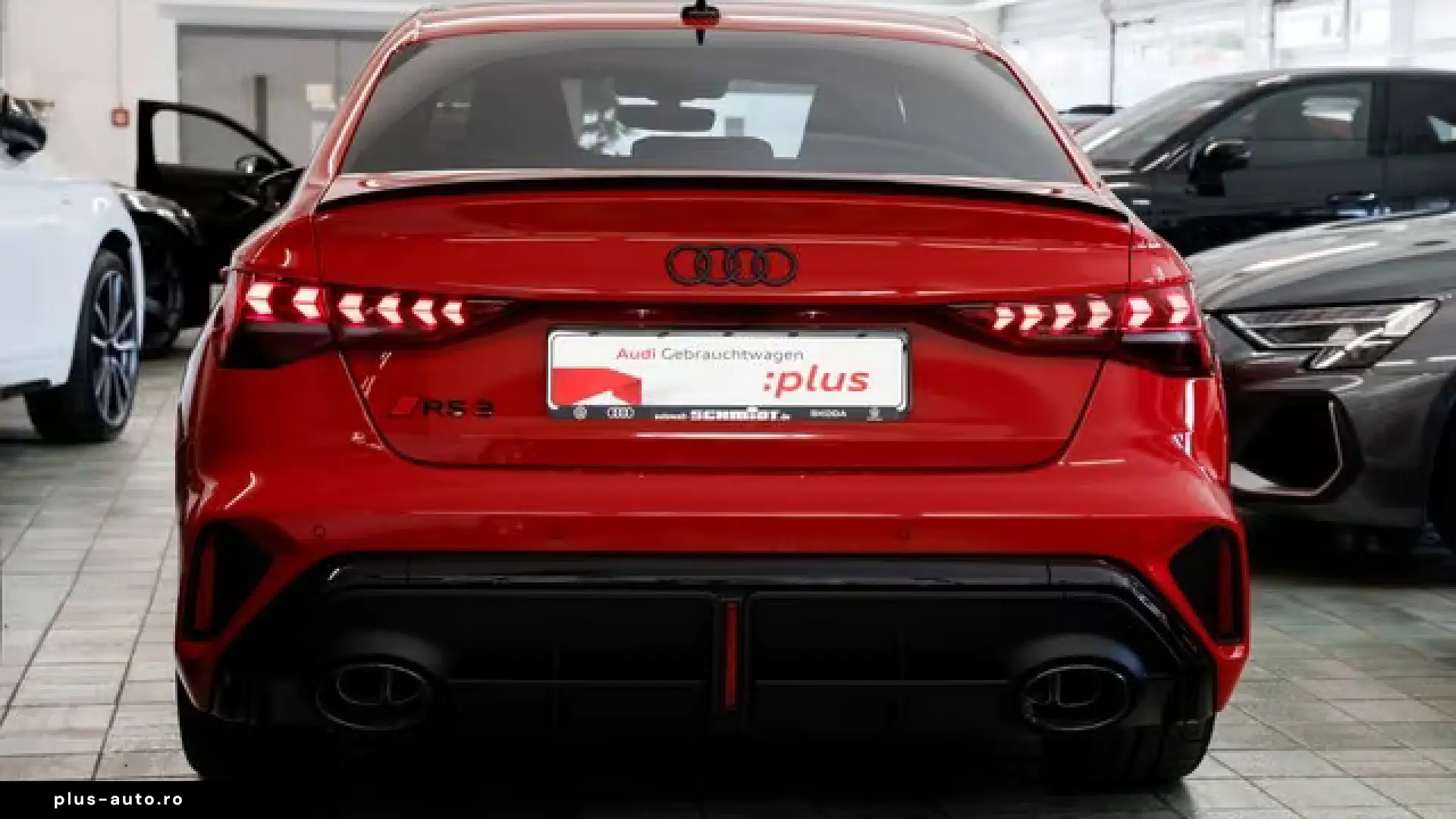 Audi RS3 Limousine ACC Matrix Pano Sonos Carbon
