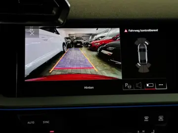Audi RS3 Limousine ACC Matrix Pano Sonos Carbon
