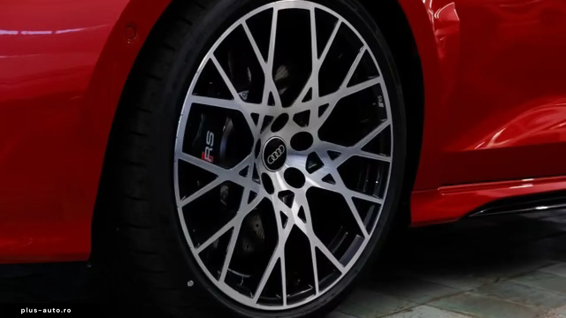 Audi RS3 Limousine ACC Matrix Pano Sonos Carbon