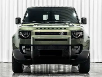 Land Rover Defender 110 D250 S - MY2026