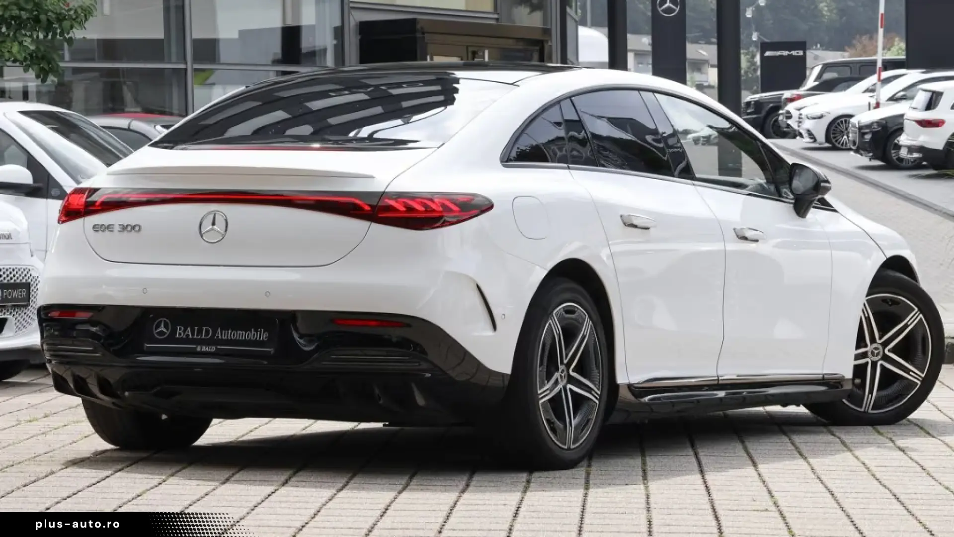 Mercedes-Benz EQE 300 AMG