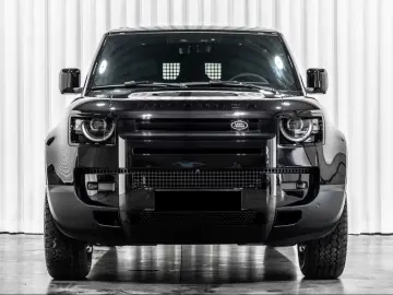 Land Rover Defender 110 D250 S - MY2026