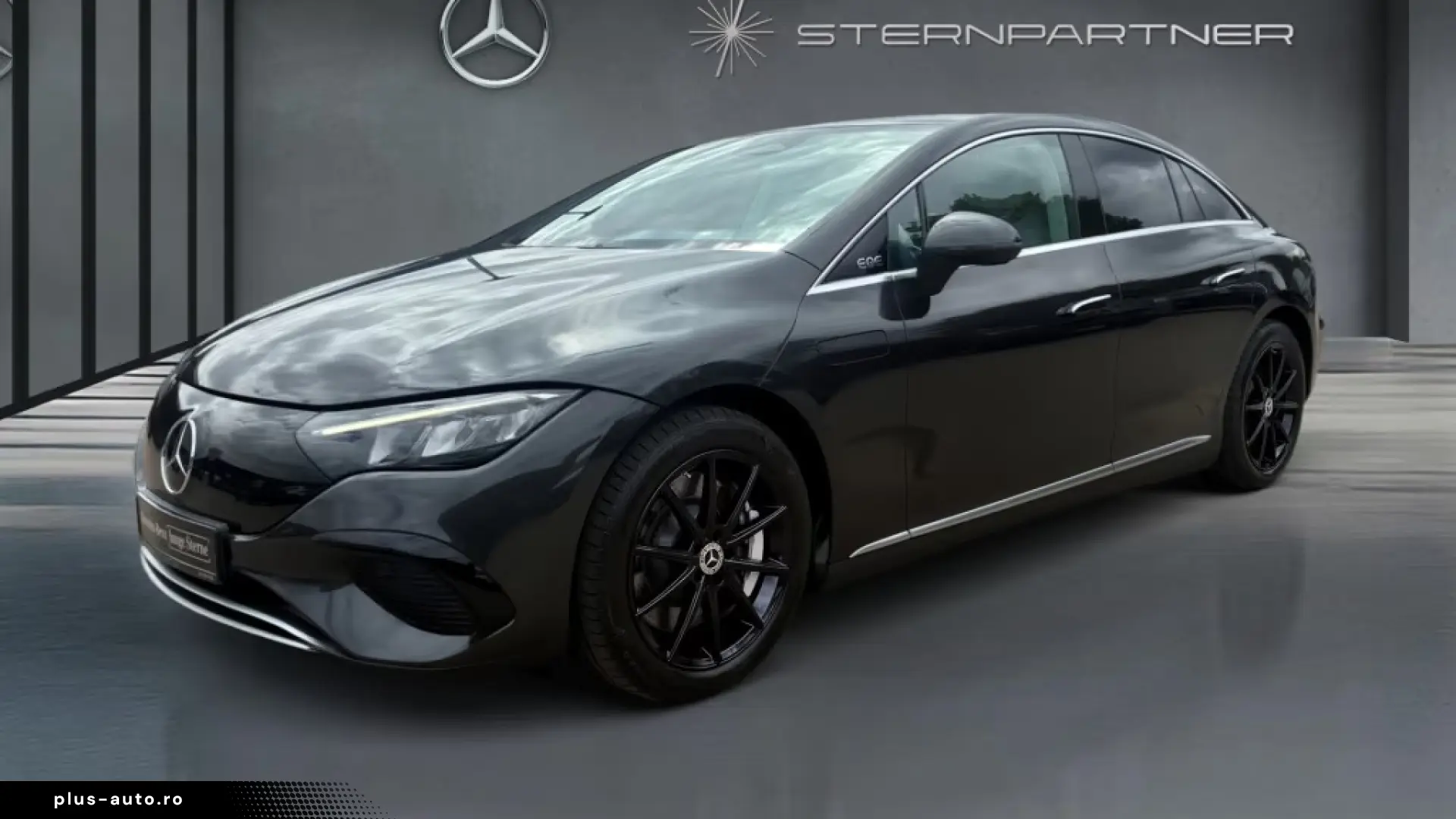 Mercedes-Benz EQE 300