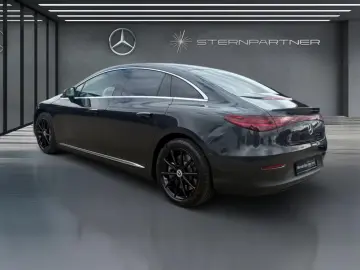 Mercedes-Benz EQE 300