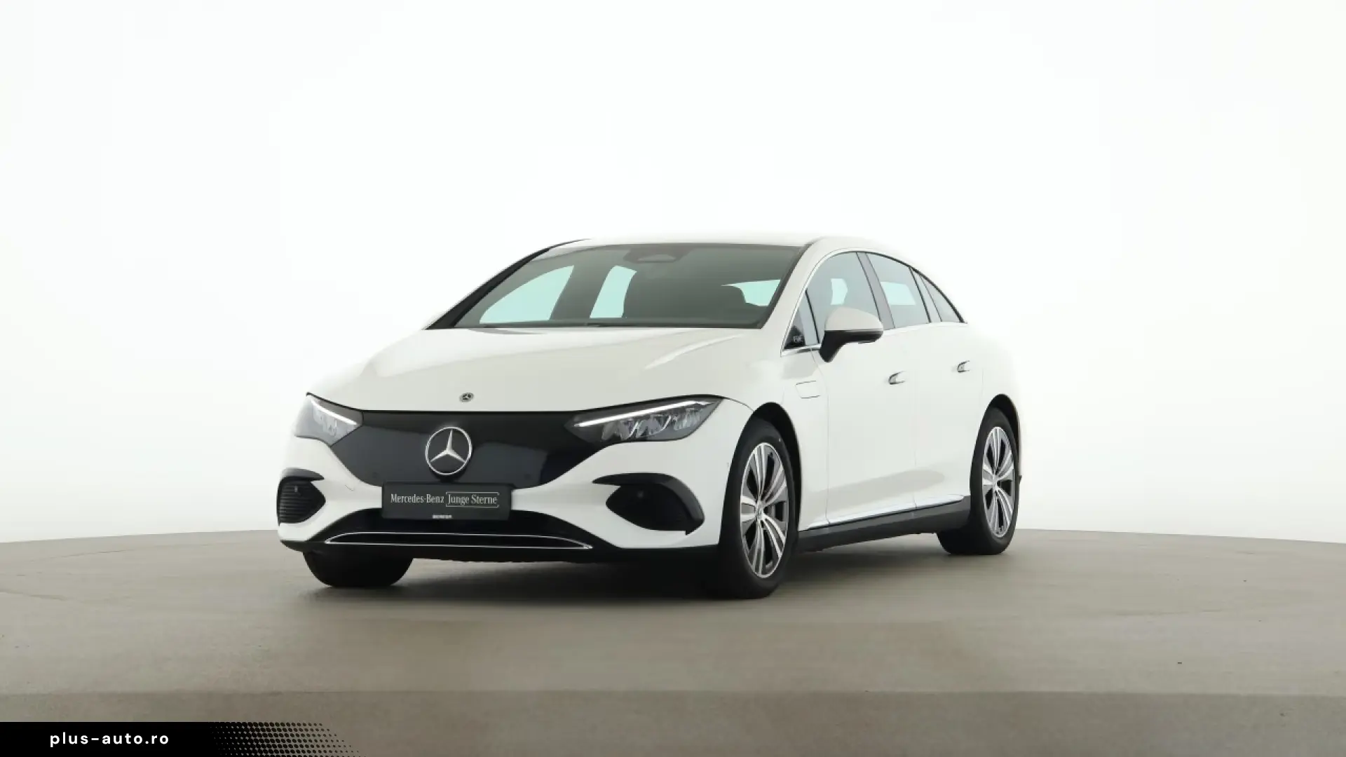 Mercedes-Benz EQE 300