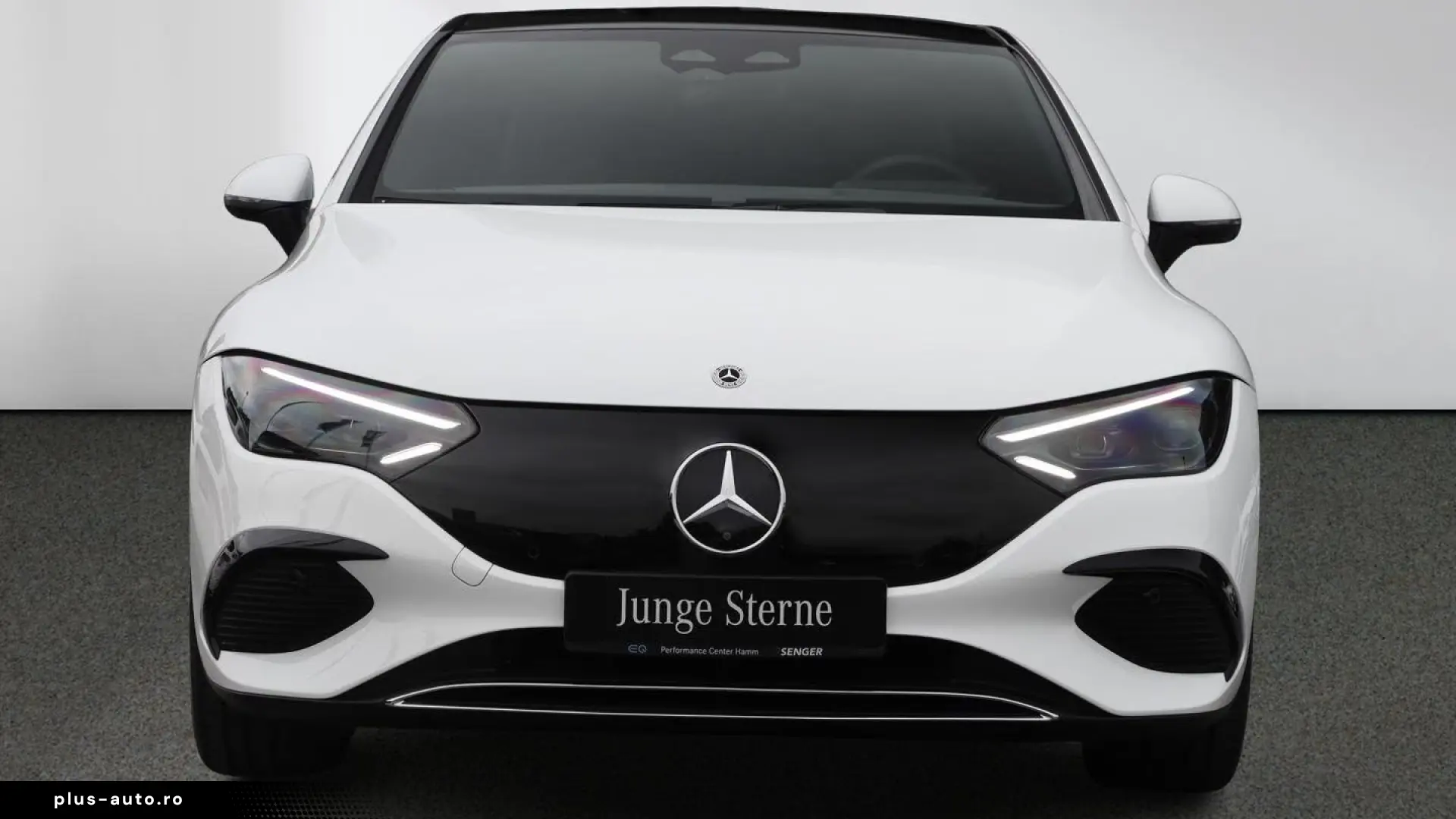 Mercedes-Benz EQE 300