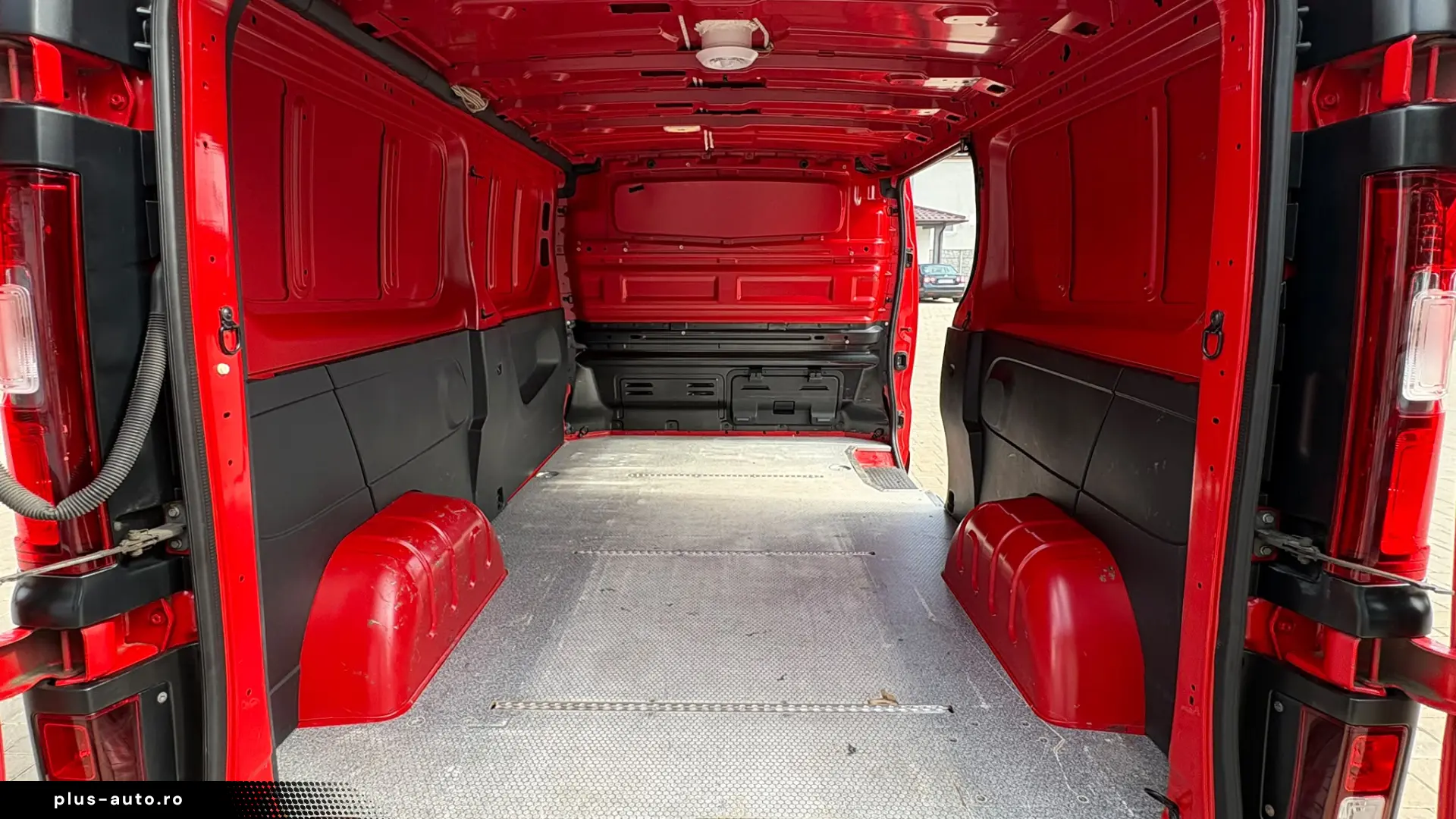 Opel Vivaro L2H1 1.6 cdti