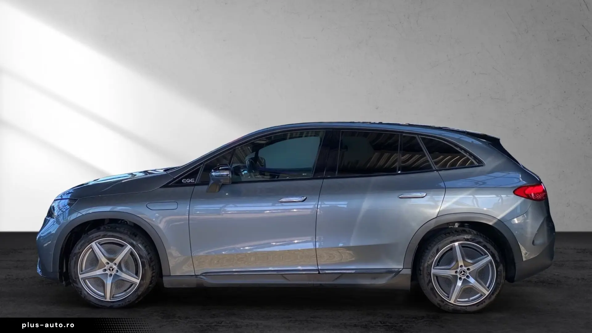 Mercedes-Benz EQE 500