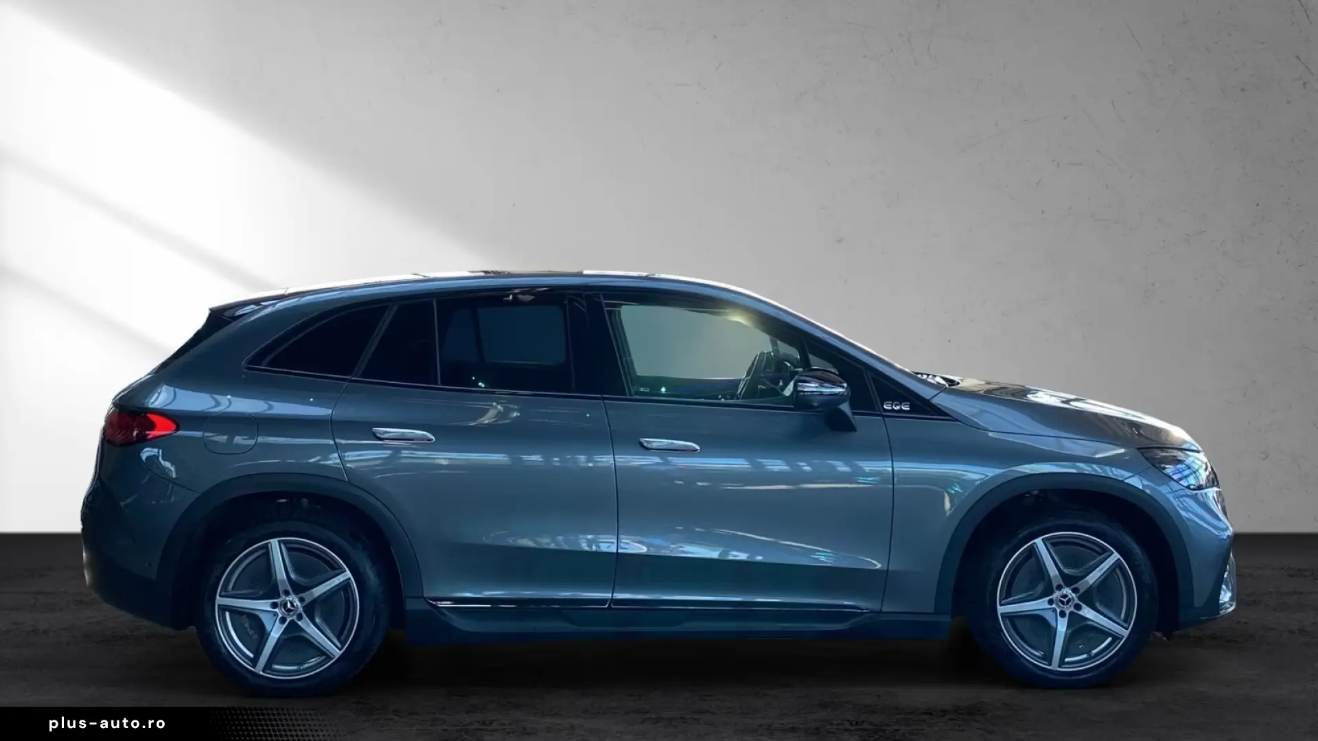Mercedes-Benz EQE 500