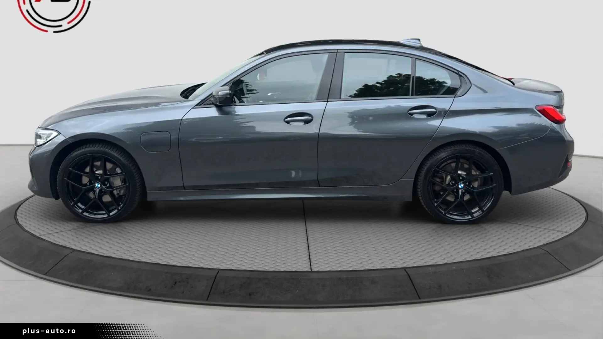BMW 330e Sport Line LC.PRO ACC LASER H K HUD KAMERA