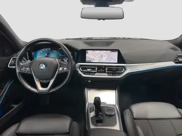 BMW 330e Sport Line LC.PRO ACC LASER H K HUD KAMERA