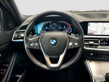 BMW 330e Sport Line LC.PRO ACC LASER H K HUD KAMERA