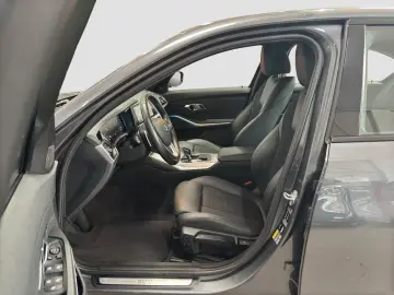 BMW 330e Sport Line LC.PRO ACC LASER H K HUD KAMERA
