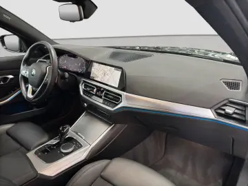 BMW 330e Sport Line LC.PRO ACC LASER H K HUD KAMERA